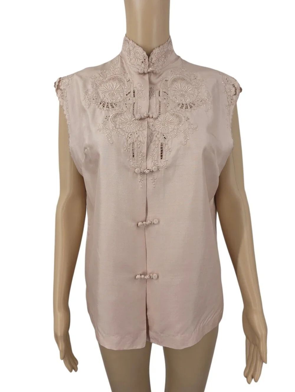 Silk Vintage Hand Embroidered Pale Mandarin Collar Lace Top Chinese Frog Buttons